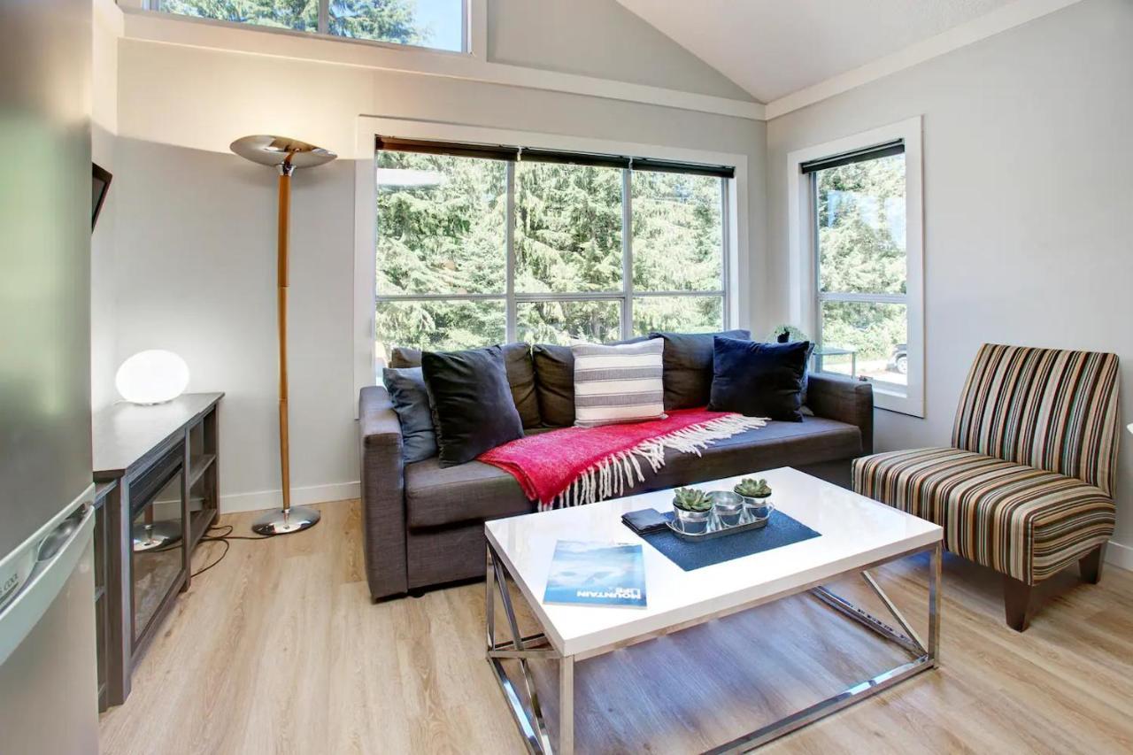Apartamento Gondola Haus - Free Parking Whistler Exterior foto