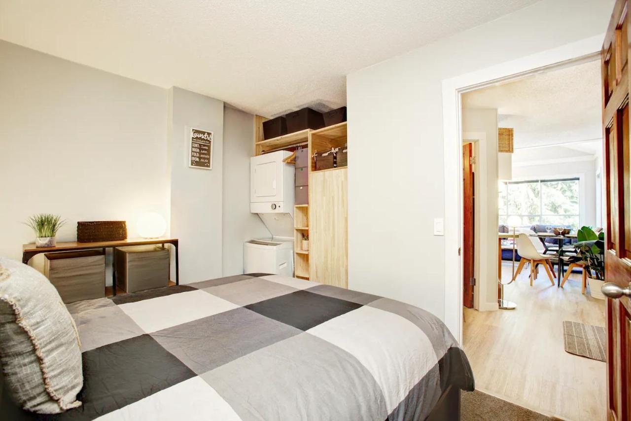Apartamento Gondola Haus - Free Parking Whistler Exterior foto